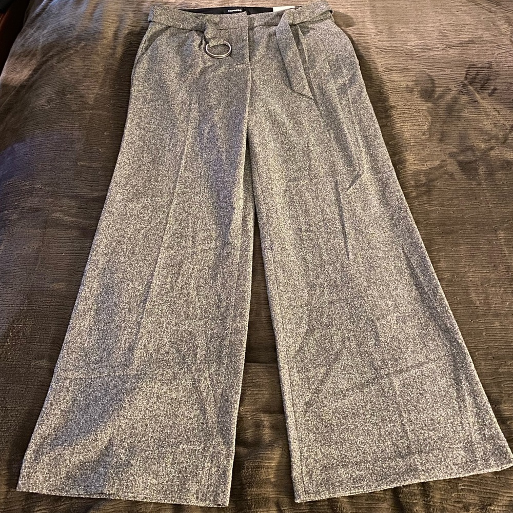 Express wide leg trousers new with tags.